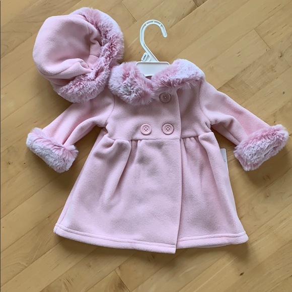 Starting Out Other - Starting Out pink faux fur trim coat and hat